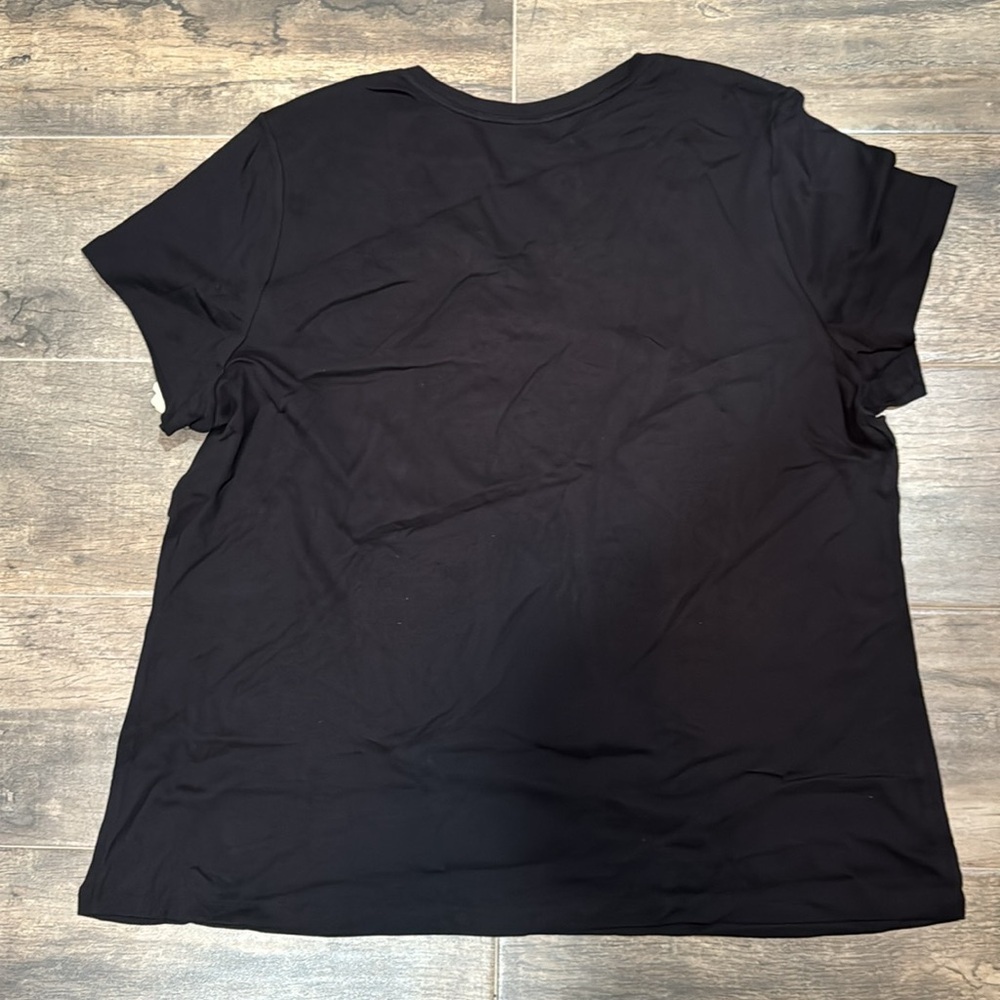 Classic tee - Picture 2 of 3